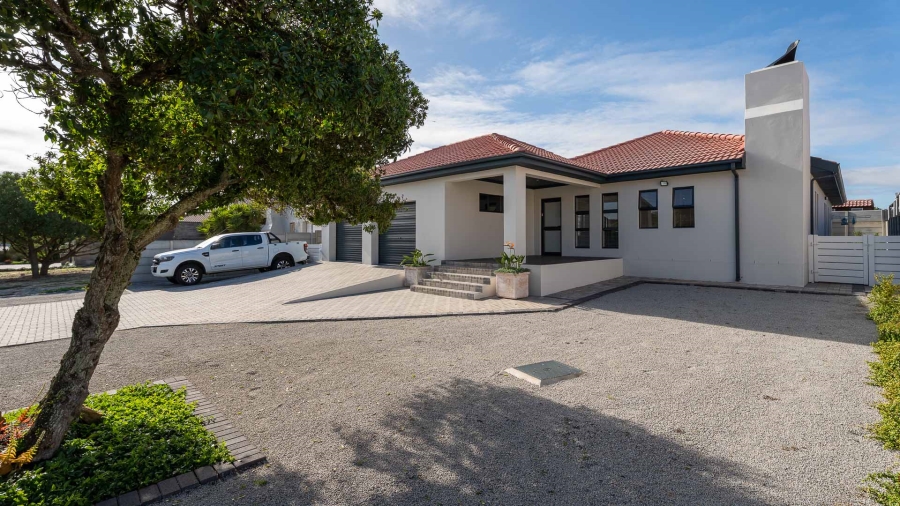 3 Bedroom Property for Sale in Port Owen Western Cape